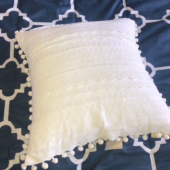 Square Pom Pom White Pillow - Picture 2 of 3